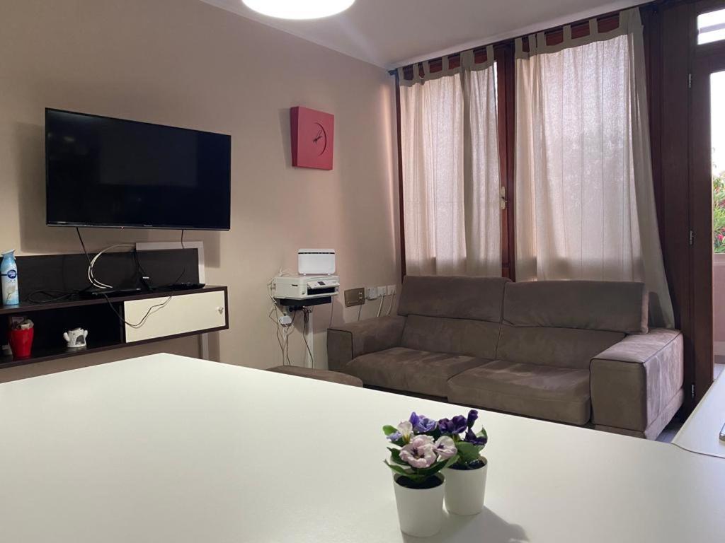 Villa Vaghi House Каляри Екстериор снимка